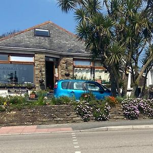 Aquarius B&B